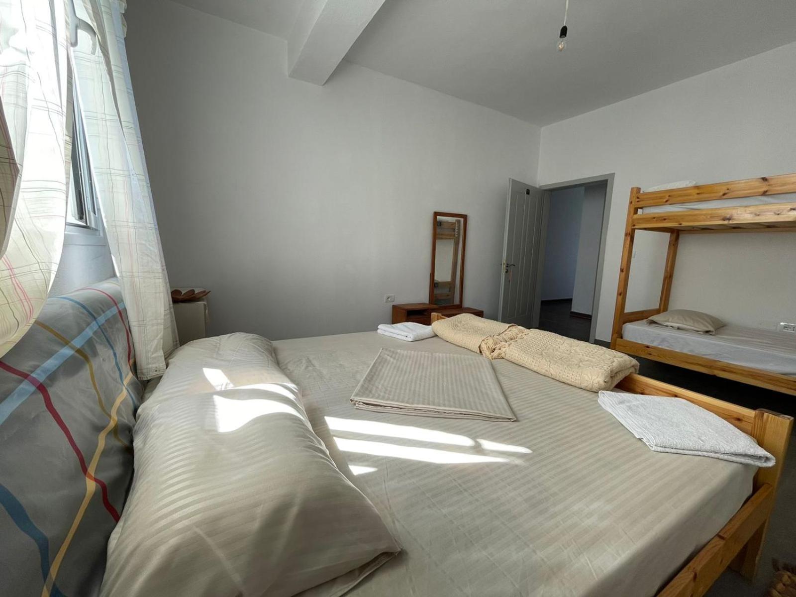 Villa Elena Berat Luaran gambar