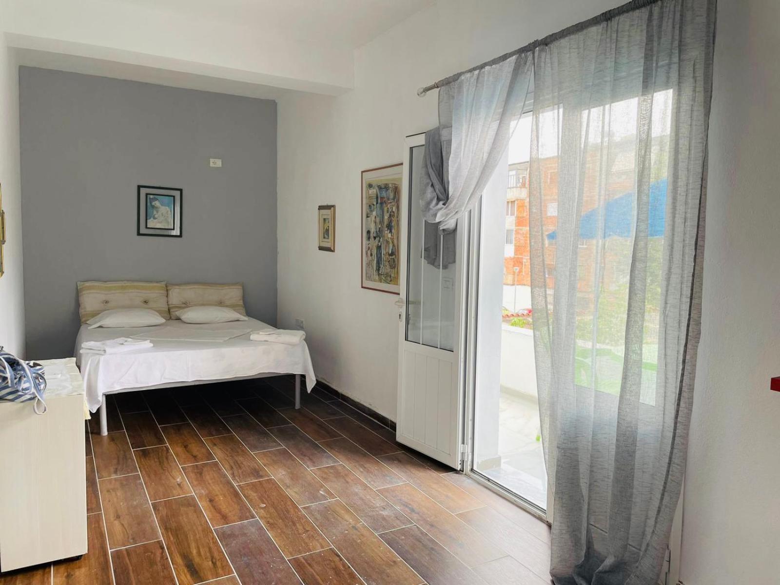 Villa Elena Berat Luaran gambar